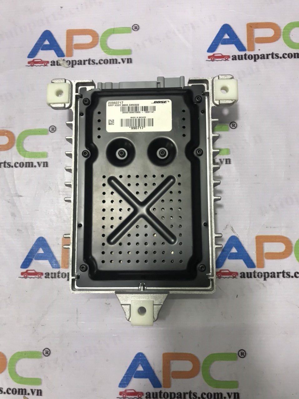 Hộp Amplifier Cadillac CTS - 20960717